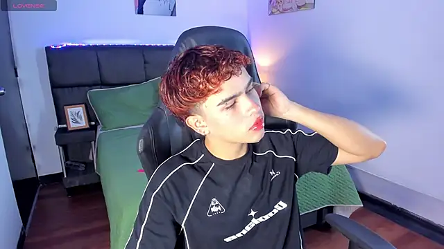 Aiiden 15 online show from 11/20/25, 12:38