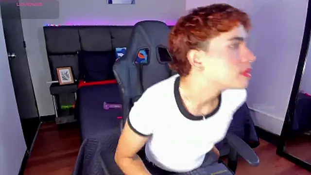 Aiiden 15 online show from 01/07/26, 02:52