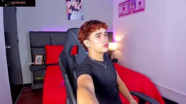 Aiiden 15 online show from 01/08/26, 03:25