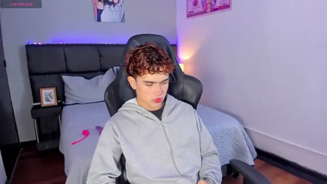 Aiiden 15 online show from 01/15/26, 12:32