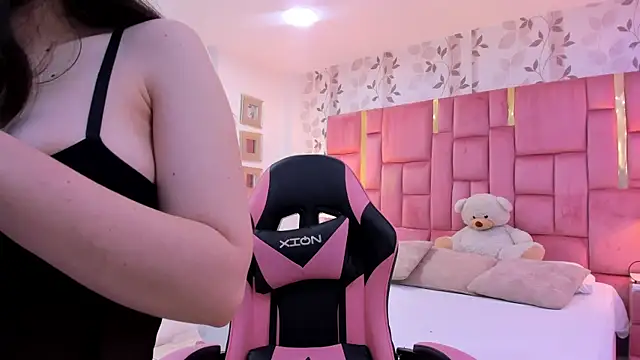 ArianaFranco online show from 03/13/26, 01:51