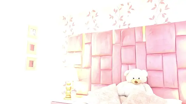 ArianaFranco online show from 06/15/26, 02:52