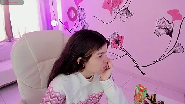 Isabela Fiorelli online show from 04/10/26, 01:05