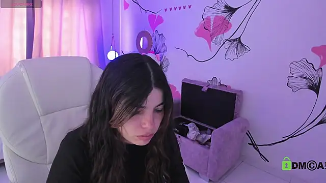 Isabela Fiorelli online show from 07/12/26, 01:35