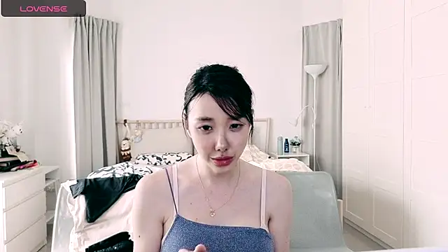 joycemilka online show from 03/02/25, 05:01