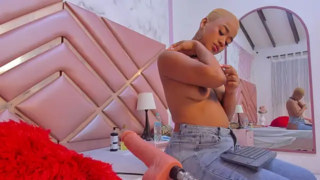 Snapshot of AgathaBladee chatting on 11/16/25, 01:55 AgathaBladee online show from 11/16/25, 01:55