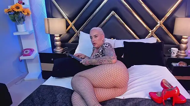 SophieWinsloow online show from 03/22/25, 06:58