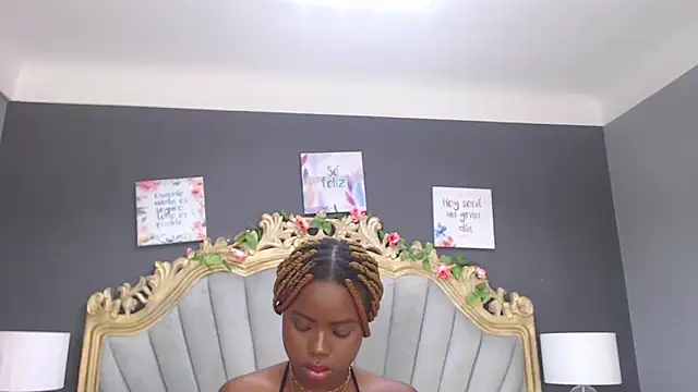 LindaBird online show from 02/19/25, 08:10