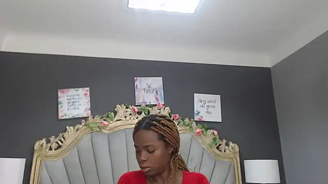 LindaBird online show from 03/16/25, 11:27