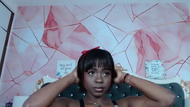 LindaBird online show from 01/07/26, 08:22