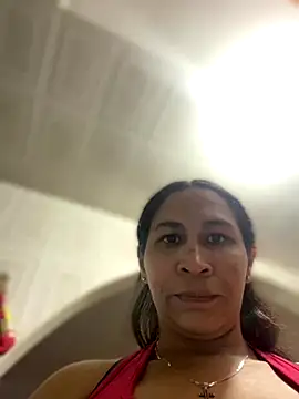 Carola-Ross online show from 12/02/25, 05:41