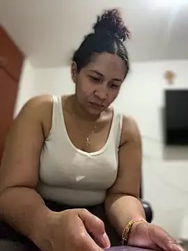 Carola-Ross online show from 02/12/26, 05:19