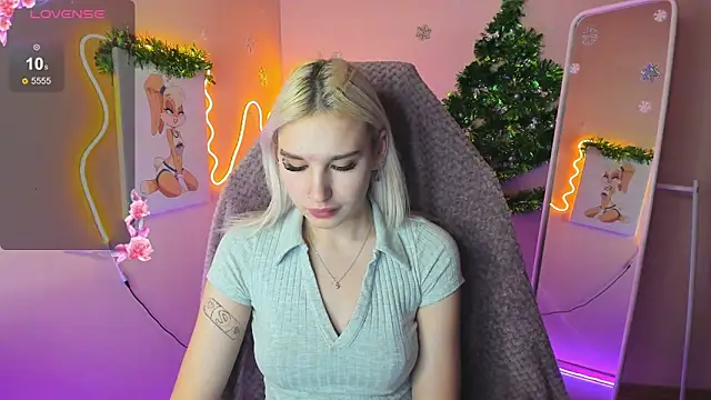 EvelinaLuu online show from 01/15/26, 02:05