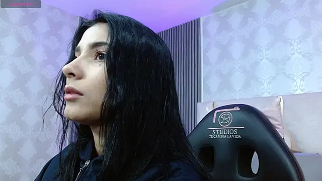 Snapshot of Gaby_tay1 chatting on 10/06/25, 03:15 Gaby tay1 online show from 10/06/25, 03:15