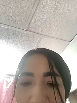 Snapshot of kimbadazz chatting on 02/08/25, 10:51 kimbadazz online show from 02/08/25, 10:51