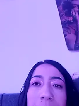 Snapshot of kimbadazz chatting on 03/02/25, 02:19 kimbadazz online show from 03/02/25, 02:19