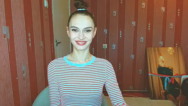 Lady Sunshine  online show from 11/11/25, 07:19