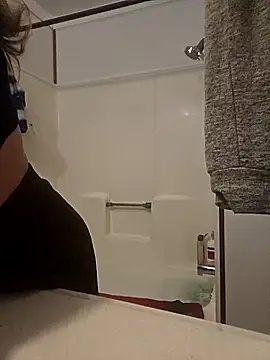 ShysluutGia online show from 02/14/25, 06:12