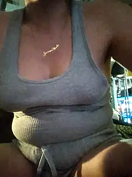 ShysluutGia online show from 09/19/25, 07:25