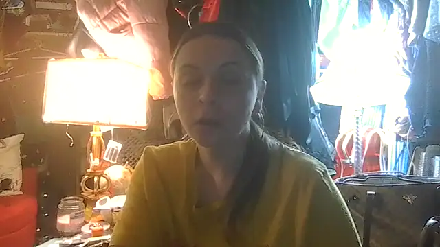 ShysluutGia online show from 05/10/26, 06:29