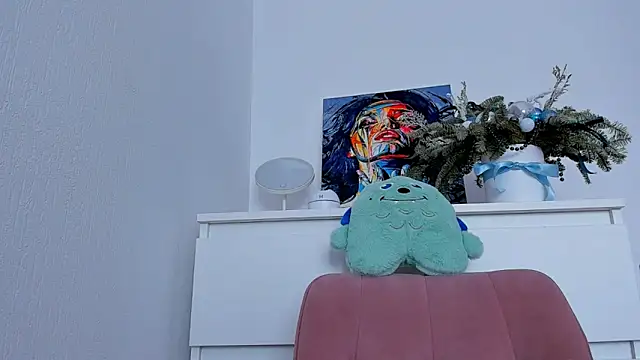 Snapshot of marilinaal chatting on 03/11/25, 10:07 marilinaal online show from 03/11/25, 10:07