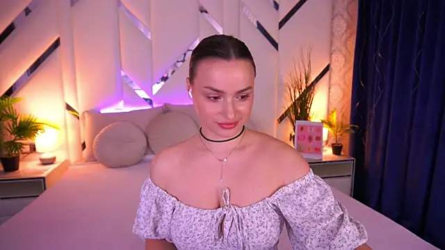 Snapshot of LindsieGreyy chatting on 02/15/26, 08:46 LindsieGreyy online show from 02/15/26, 08:46