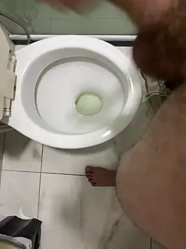 Snapshot of obranquinho21cm chatting on 02/26/25, 06:15 obranquinho21cm online show from 02/26/25, 06:15