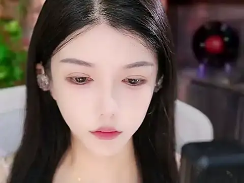 vv-77 online show from 10/18/25, 04:37