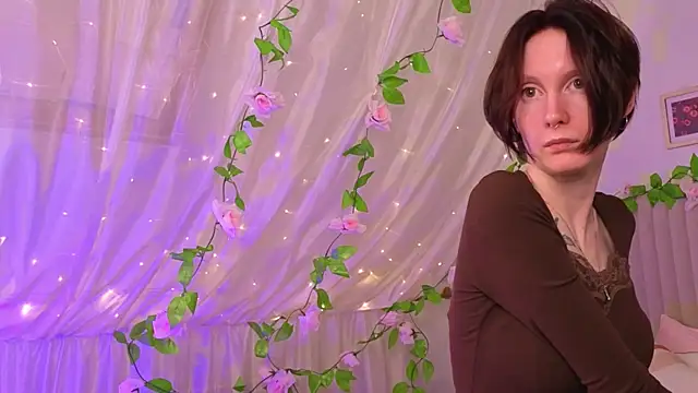 JoYung online show from 12/17/25, 04:18