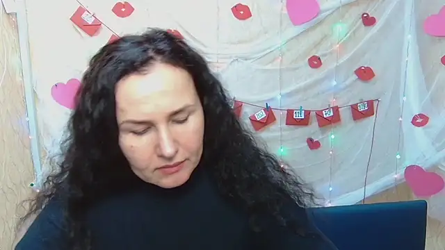 Miroslava Happi online show from 02/09/25, 09:47