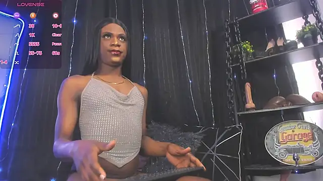 anuvyz miller  online show from 11/26/25, 12:50