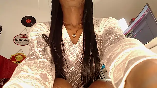 anuvyz miller  online show from 03/12/26, 01:17