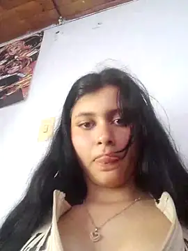 Snapshot of CHLOE_ISABELL chatting on 02/17/25, 08:47 CHLOE ISABELL online show from 02/17/25, 08:47