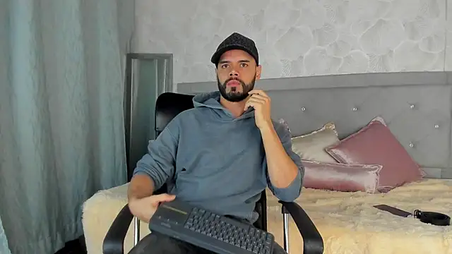 Luke Diaz7 online show from 03/04/25, 12:39