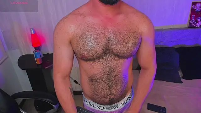 Snapshot of Luke_Diaz7 chatting on 07/17/26, 03:24 Luke Diaz7 online show from 07/17/26, 03:24