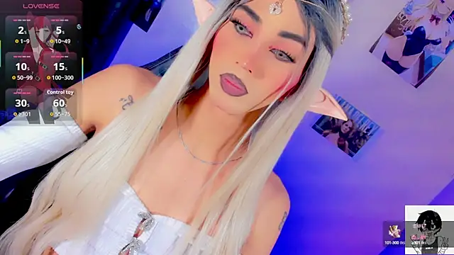 Snapshot of emelly_horny_ chatting on 09/19/25, 07:14 emelly horny online show from 09/19/25, 07:14