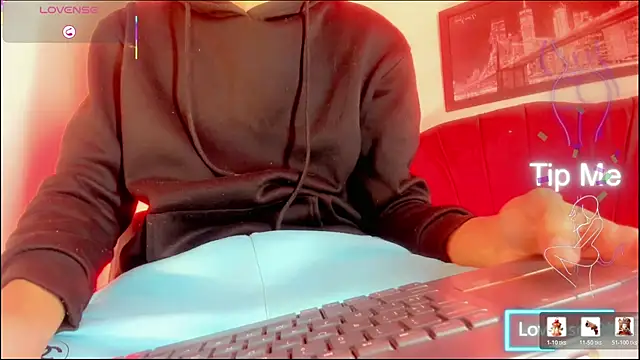 emelly horny  online show from 03/18/26, 07:17