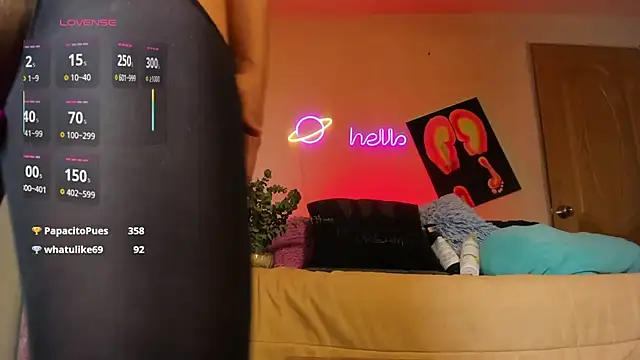 Snapshot of Maryybellax chatting on 03/15/25, 02:46 Maryybellax online show from 03/15/25, 02:46