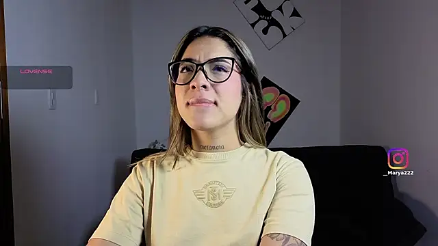 Snapshot of Maryybellax chatting on 12/18/25, 10:49 Maryybellax online show from 12/18/25, 10:49