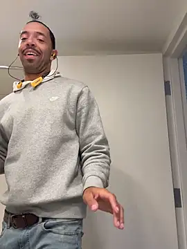 SIXKING7410 online show from 02/28/26, 05:03