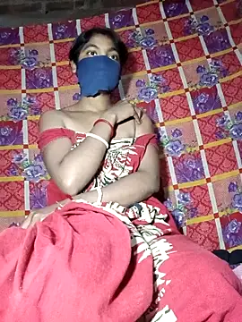 Snapshot of CuteRani001 chatting on 12/18/25, 06:41 CuteRani001 online show from 12/18/25, 06:41