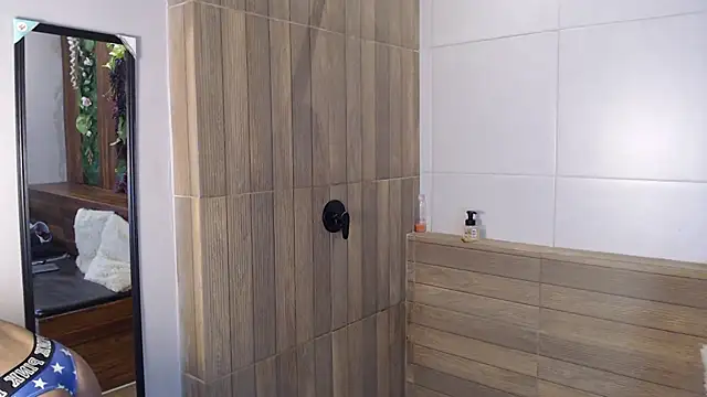 Georgina Palacios  online show from 10/03/25, 10:18