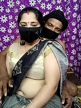 Snapshot of seetatiwari chatting on 03/13/25, 06:23 seetatiwari online show from 03/13/25, 06:23