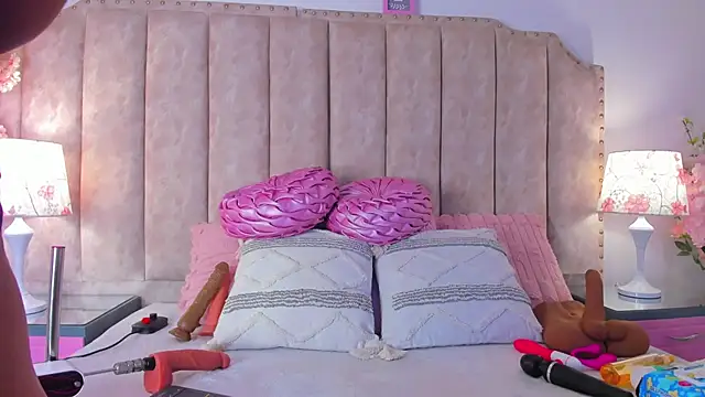 BrithanyParker  online show from 02/20/26, 04:53