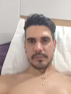 halfArabhalfspanish online show from 02/08/25, 06:22