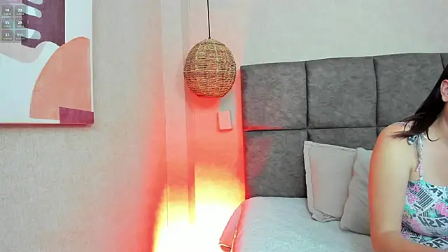 elizabeth 20 online show from 09/22/25, 06:54