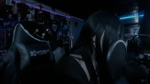 Snapshot of rotten_dreams chatting on 02/23/25, 09:48 rotten dreams online show from 02/23/25, 09:48