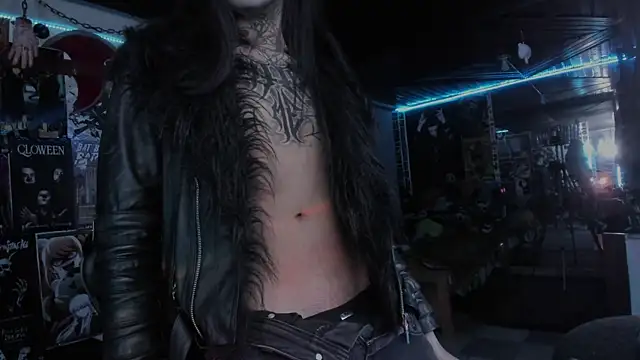 Snapshot of rotten_dreams chatting on 09/24/25, 10:35 rotten dreams online show from 09/24/25, 10:35