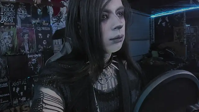 Snapshot of rotten_dreams chatting on 11/11/25, 11:16 rotten dreams online show from 11/11/25, 11:16