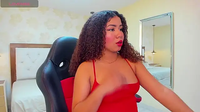 MELINAMARTINS online show from 02/14/25, 08:05